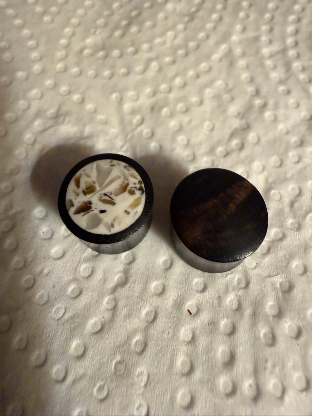 Women’s Horn with Stone Inlay Plugs New without tags